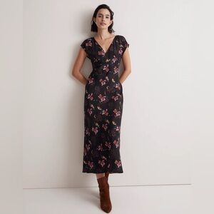 NWT Madewell Wide V-Neck Midi Dress True Black & Pink Flowers Floral Dress